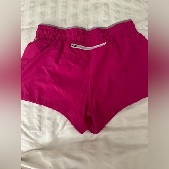 Fabletics Shorts - Picture 2 of 3